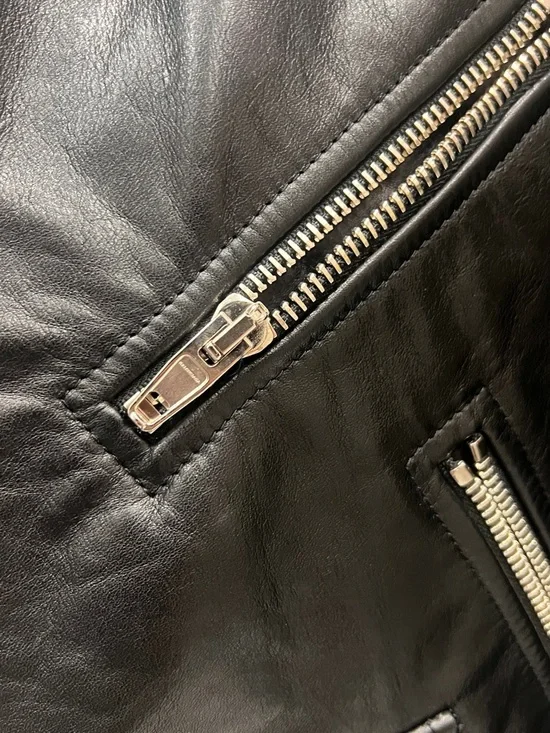 Balenciaga Black Leather Bomber-Style Biker Jacket - Picture 5 of 6